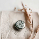 Clover, Porte Bonheur, Lily of the Valley Flat Pincushion　(*Restock is expected around the latter half of July.)